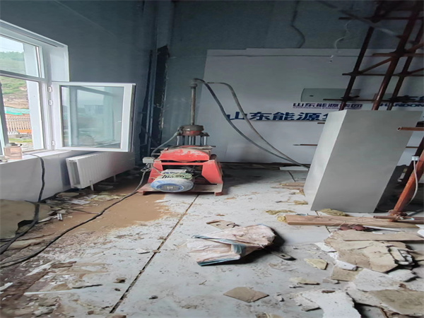 田阳地基基础下沉墙体裂缝加固注浆顶升施工